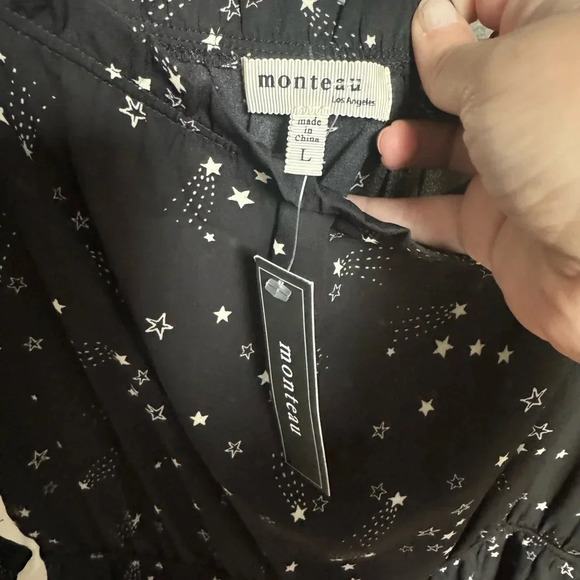 Monteau Off the Shoulder Romper - Picture 4 of 5